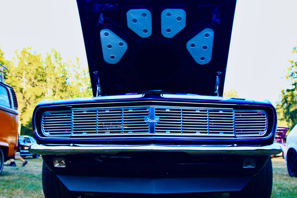 Chevrolet-camaro-1968-blue