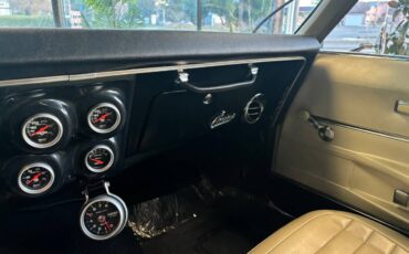 Chevrolet-camaro-1968-orange-20