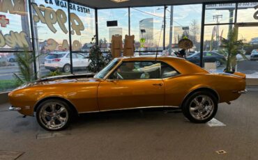 Chevrolet-camaro-1968-orange-7