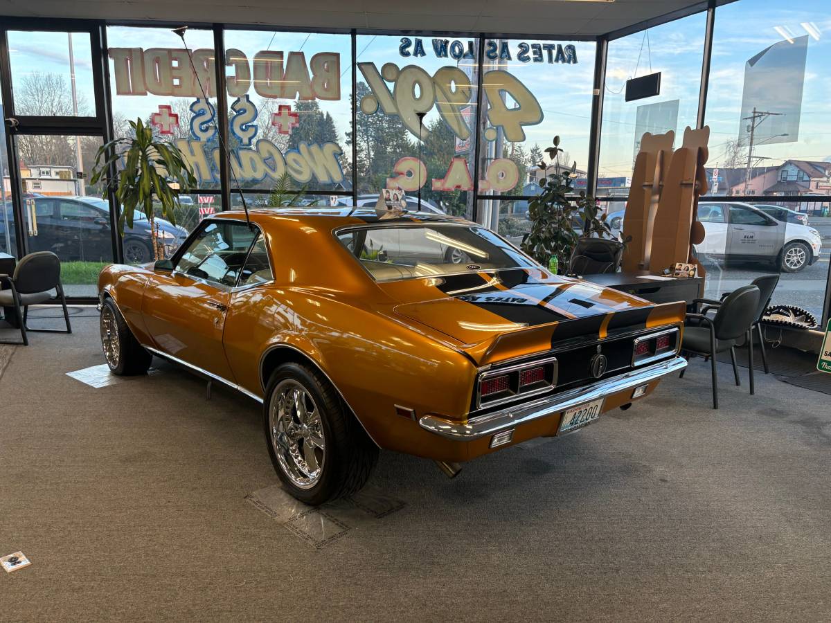 Chevrolet-camaro-1968-orange-8