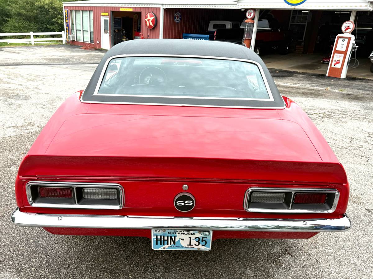 Chevrolet-camaro-1968-red-7