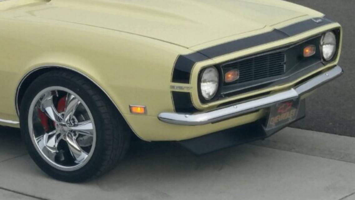 Chevrolet-camaro-1968-yellow-10