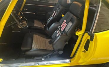 Chevrolet-camaro-1968-yellow-13