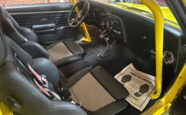 Chevrolet-camaro-1968-yellow-15