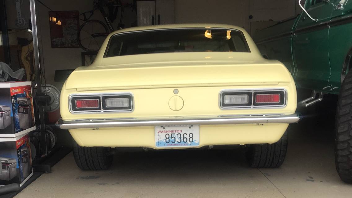 Chevrolet-camaro-1968-yellow-9