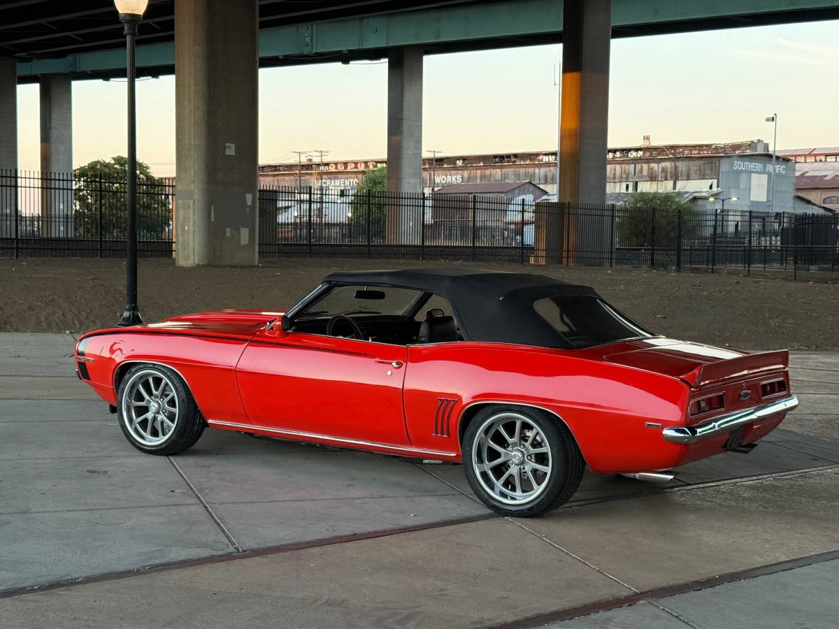 Chevrolet-camaro-1969-10