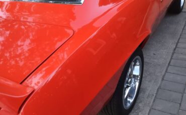 Chevrolet-camaro-1969-orange-2