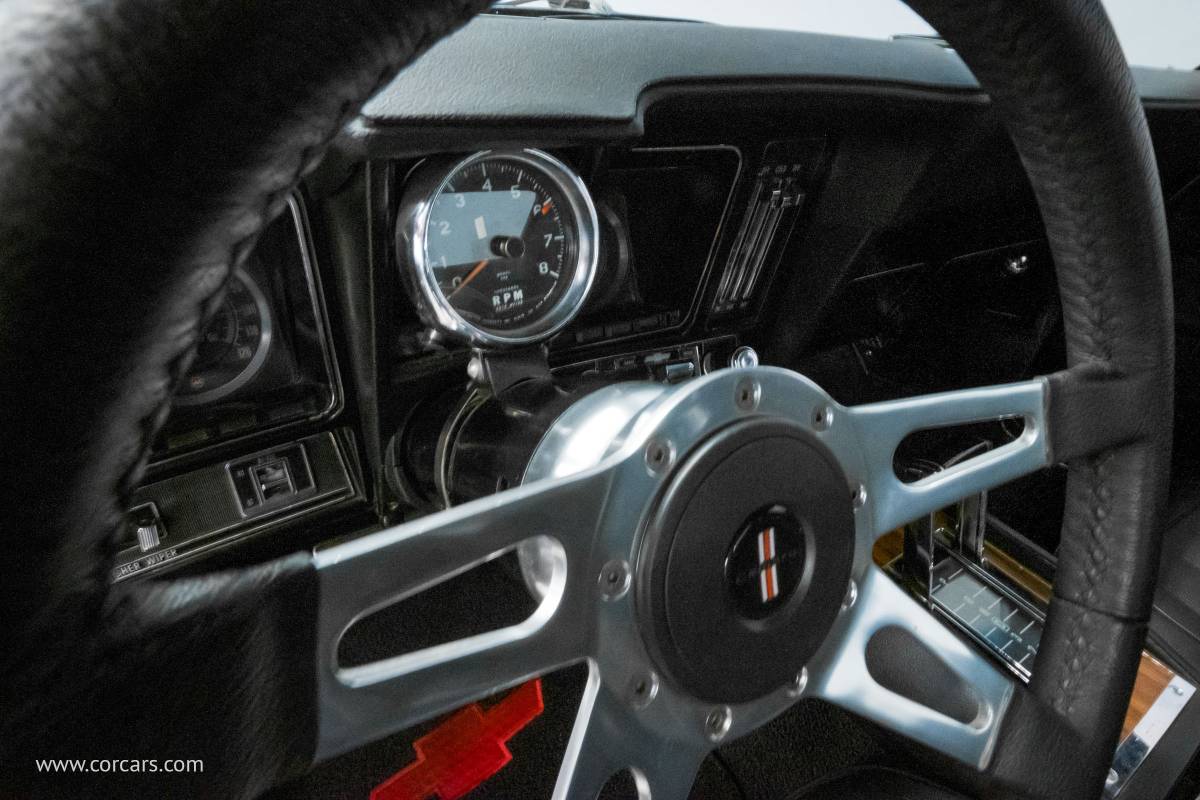 Chevrolet-camaro-1969-red-17
