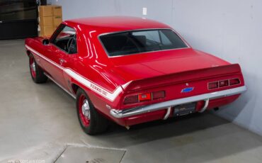Chevrolet-camaro-1969-red-5