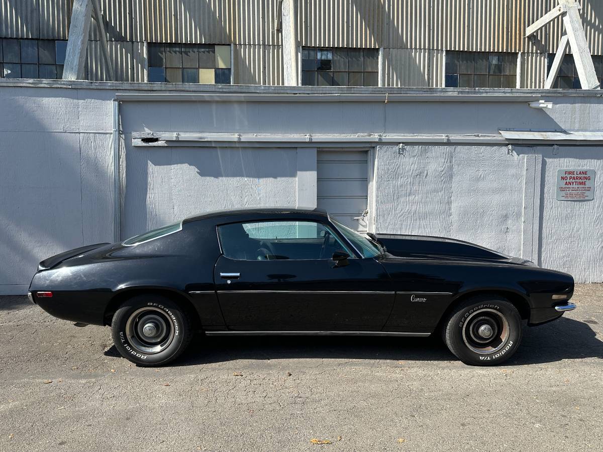 Chevrolet-camaro-1970-9