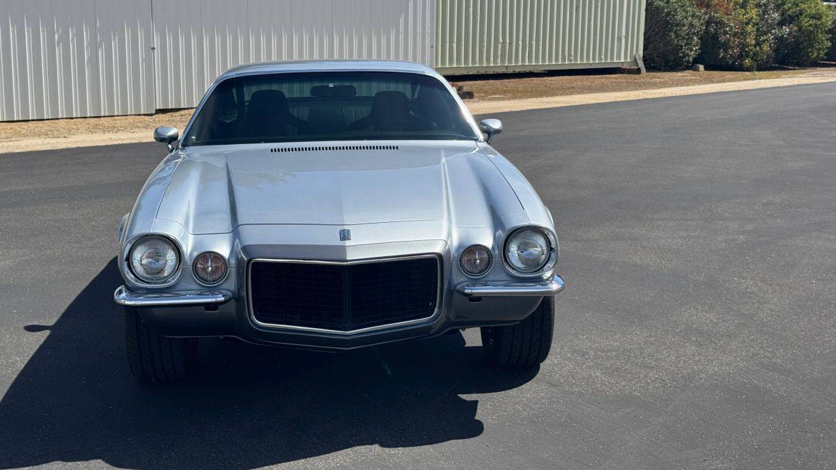 Chevrolet-camaro-1970-silver