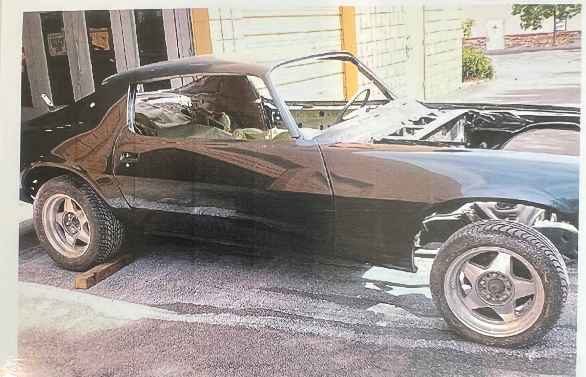 Chevrolet-camaro-1971-grey-1