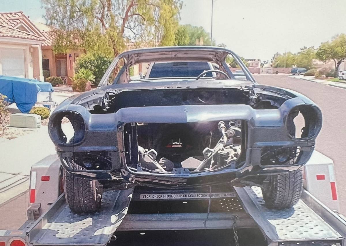 Chevrolet-camaro-1971-grey-11