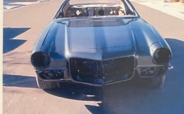 Chevrolet-camaro-1971-grey-9