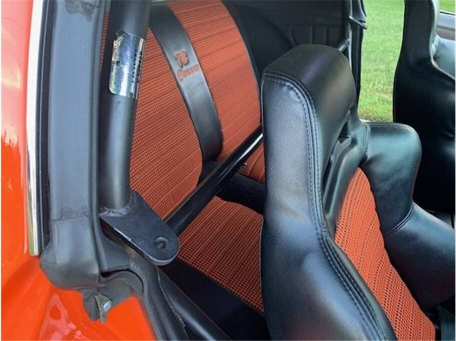 Chevrolet-camaro-1972-110