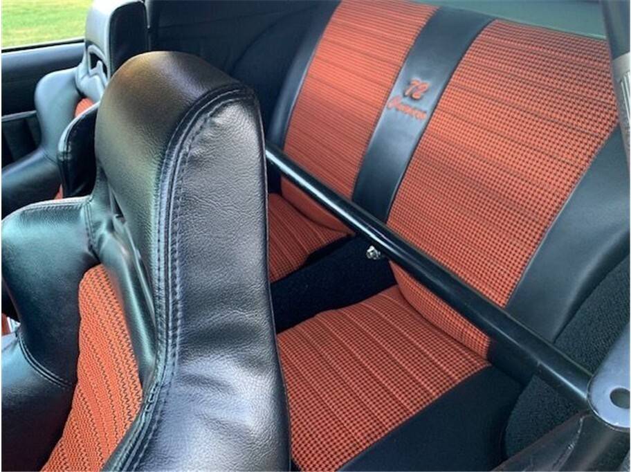 Chevrolet-camaro-1972-17