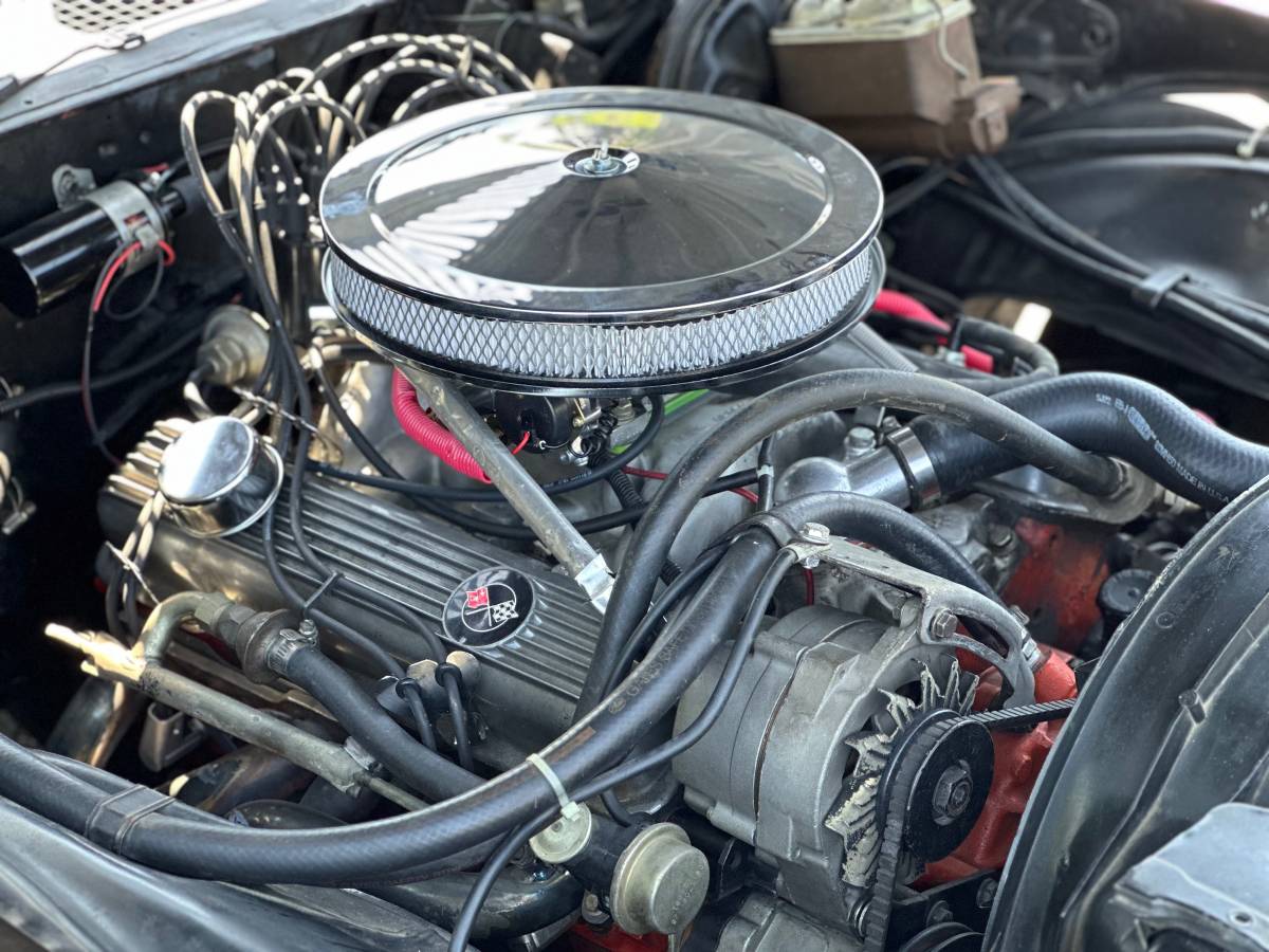 Chevrolet-camaro-1972-brown-16