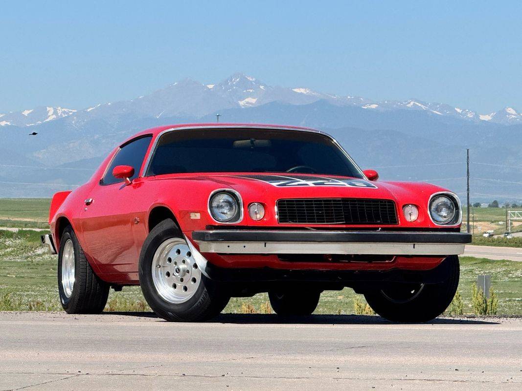 Chevrolet-camaro-1974-red-11