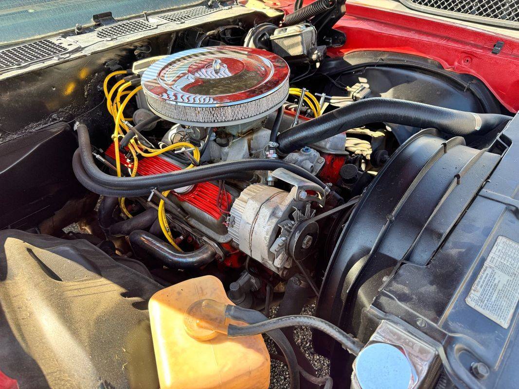 Chevrolet-camaro-1974-red-18