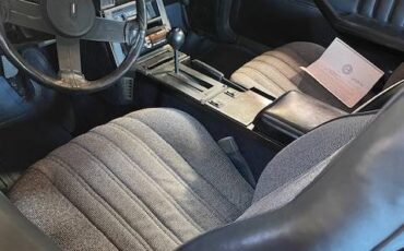 Chevrolet-camaro-1983-blue-10