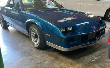 Chevrolet-camaro-1983-blue