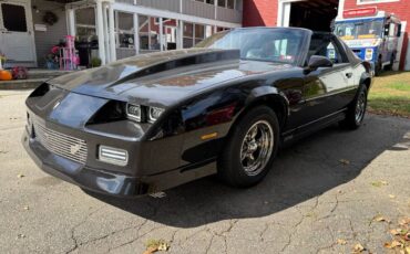 Chevrolet-camaro-1988-black-11
