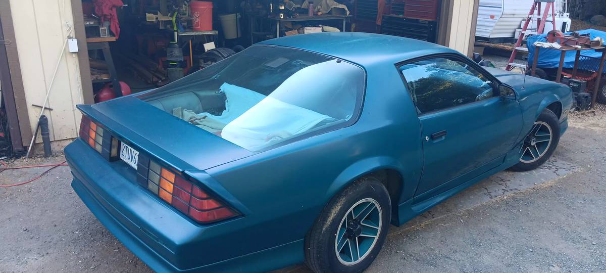 Chevrolet-camaro-1991-blue