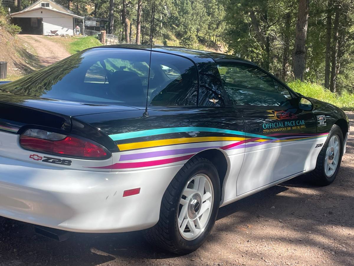 Chevrolet-camaro-1993-7