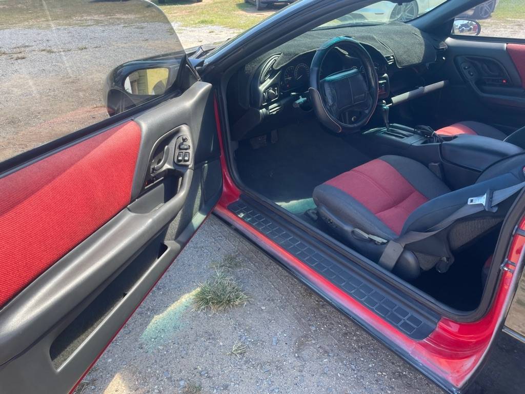 Chevrolet-camaro-1994-black-4