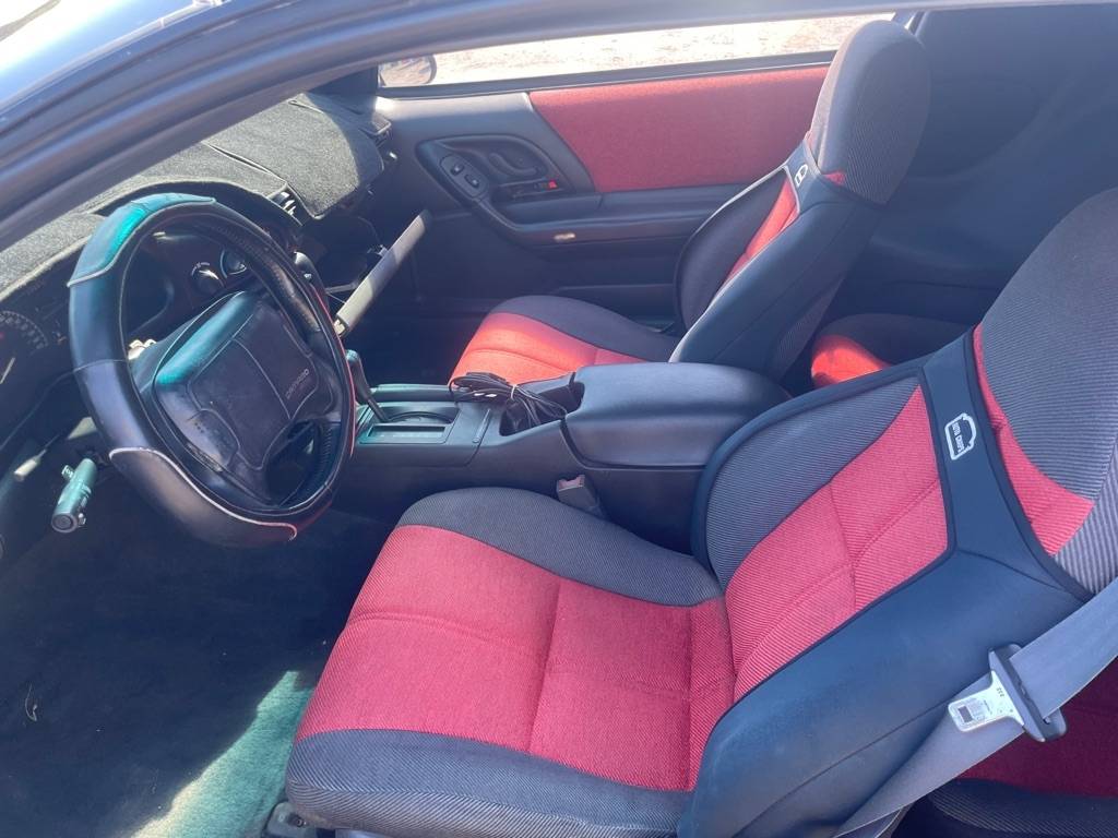 Chevrolet-camaro-1994-black-5