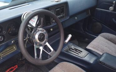 Chevrolet-camaro-coupe-1981-silver-2