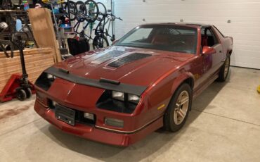 Chevrolet-camaro-iroc-z-28-1986-red-17