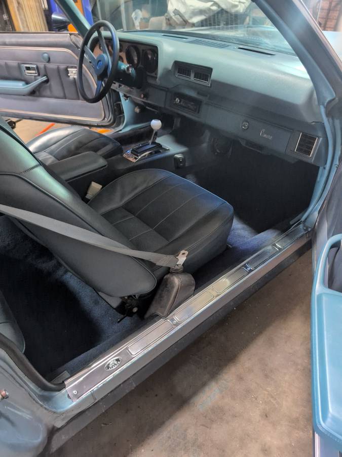 Chevrolet-camaro-lt-1977-6