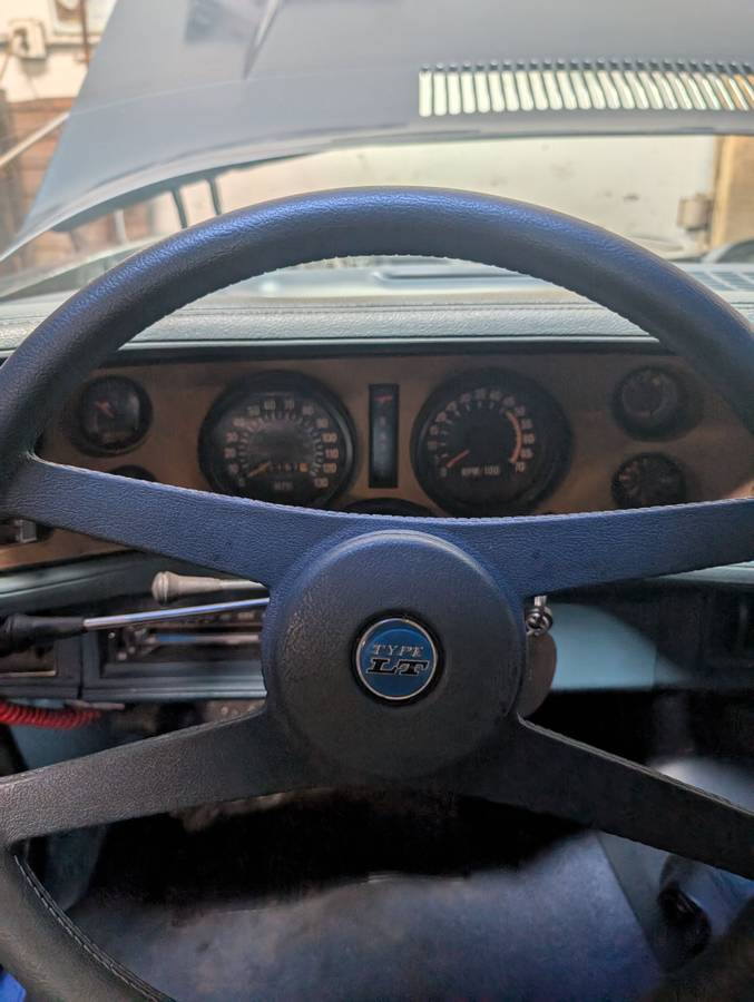 Chevrolet-camaro-lt-1977-9