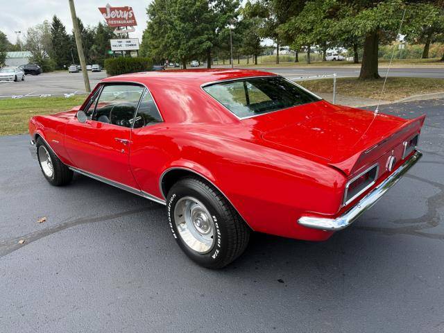 Chevrolet-camaro-rs-1967-red-210