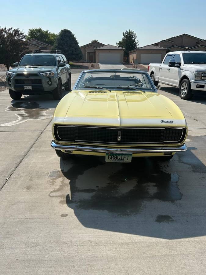 Chevrolet-camaro-rs-1967-yellow-4