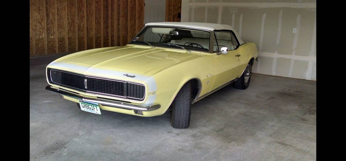 Chevrolet-camaro-rs-1967-yellow