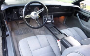Chevrolet-camaro-rs-1989-black-18