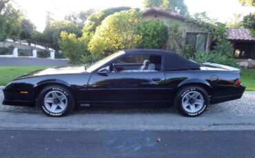 Chevrolet-camaro-rs-1989-black-2