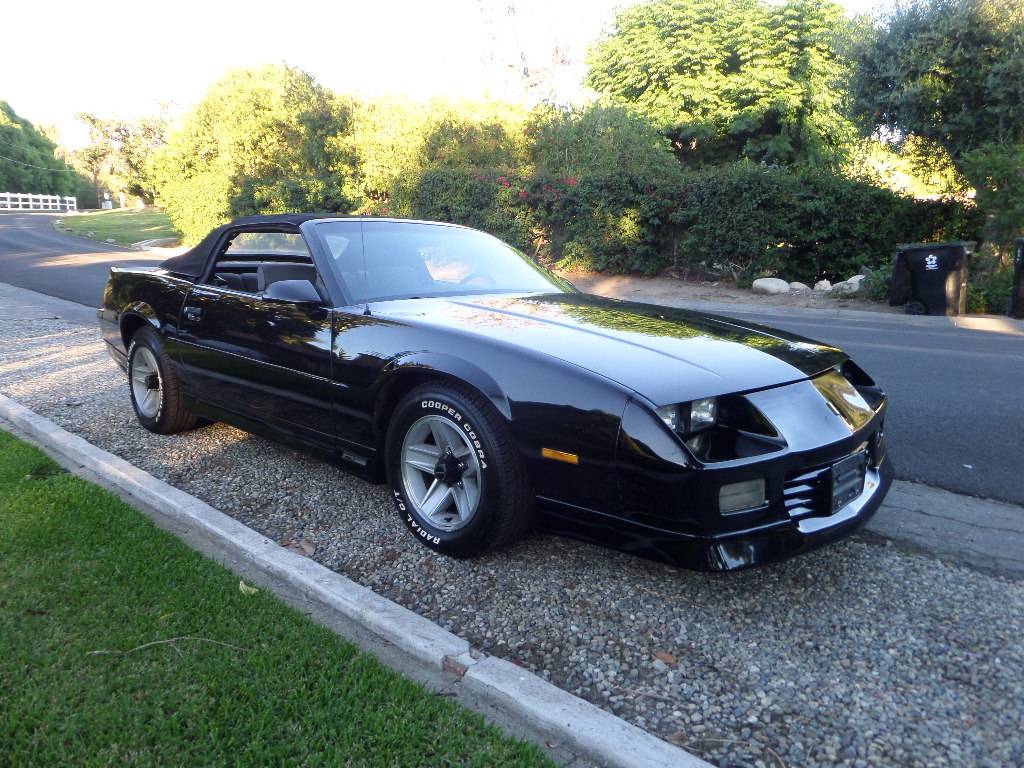 Chevrolet-camaro-rs-1989-black-5