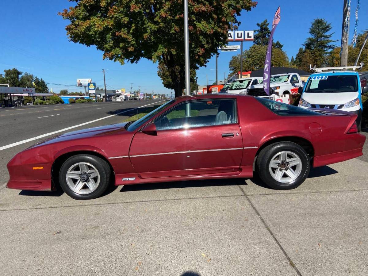 Chevrolet-camaro-rs-2dr-hatchba-1991-1