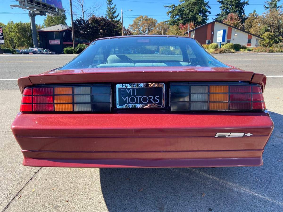 Chevrolet-camaro-rs-2dr-hatchba-1991-3