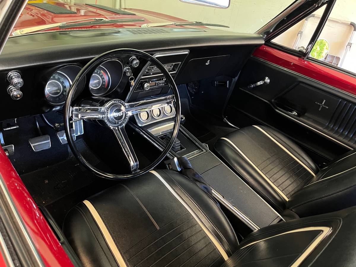 Chevrolet-camaro-rsss-1967-7