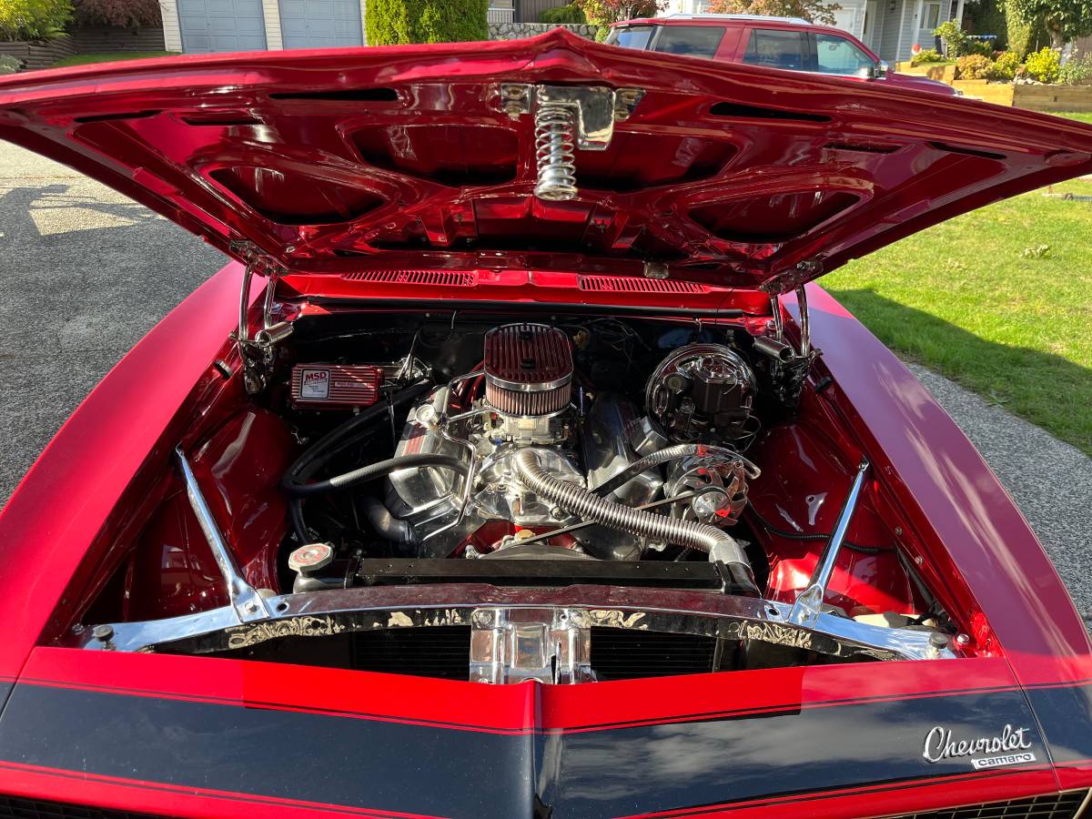 Chevrolet-camaro-rsss-1967-9