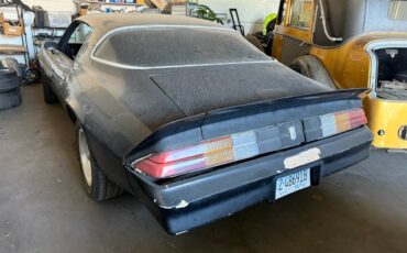 Chevrolet-camaro-sport-1981-black-1