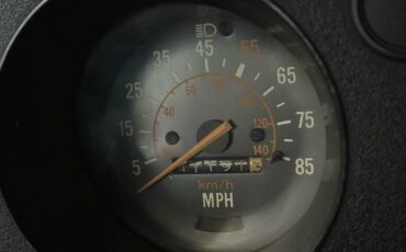 Chevrolet-camaro-sport-1981-black-7