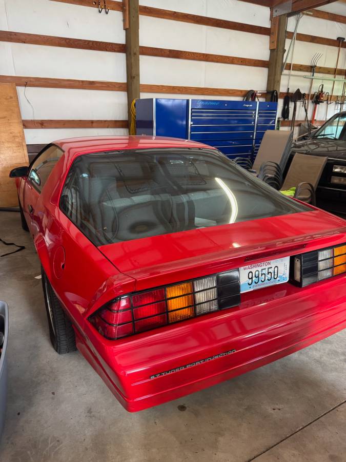 Chevrolet-camaro-sport-1988