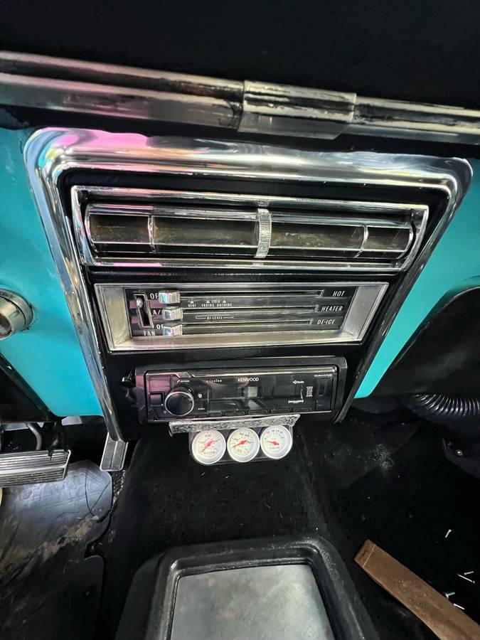 Chevrolet-camaro-ss-1968-white-11