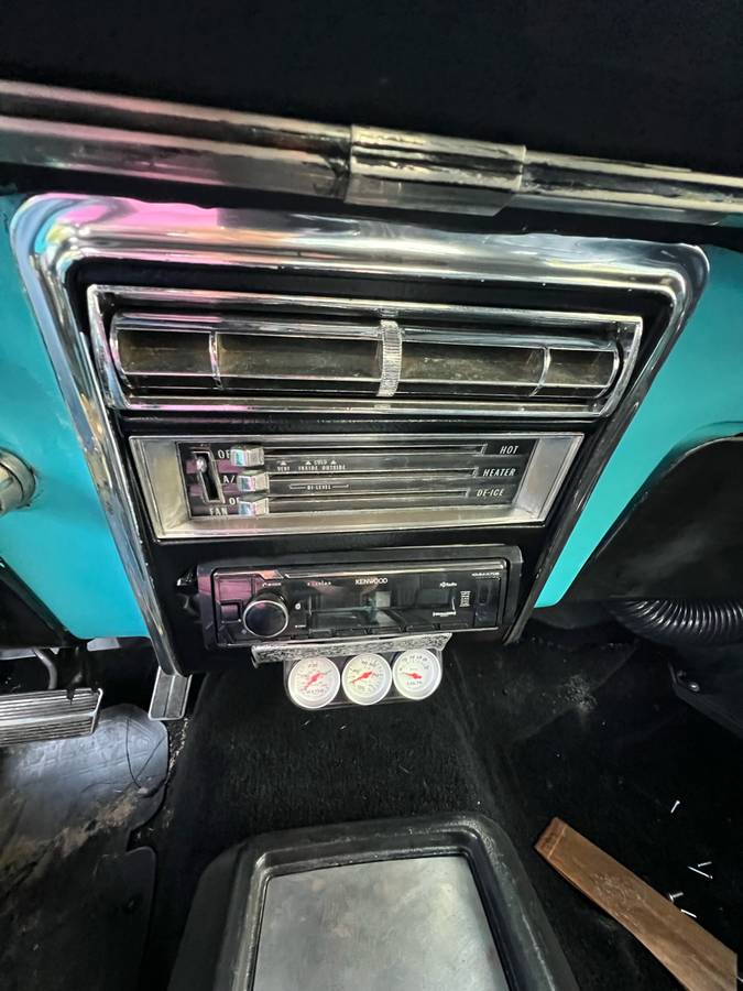 Chevrolet-camaro-ss-1968-white-12