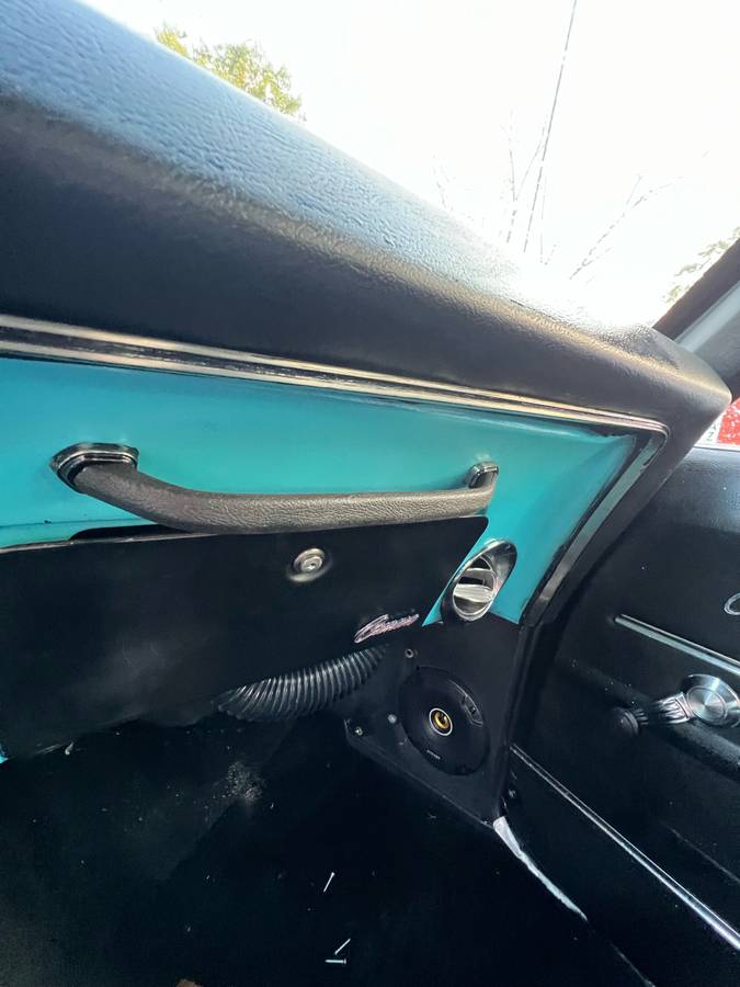 Chevrolet-camaro-ss-1968-white-13